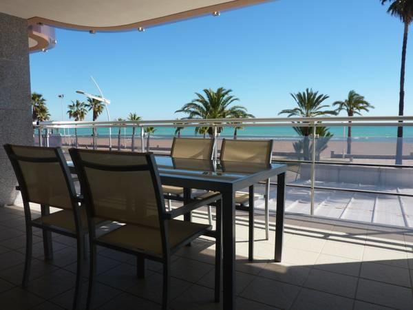 Apartamentos Deluxe Pompeya 3 เพนิสโคลา ภายนอก รูปภาพ